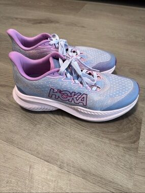 HOKA Mach 6